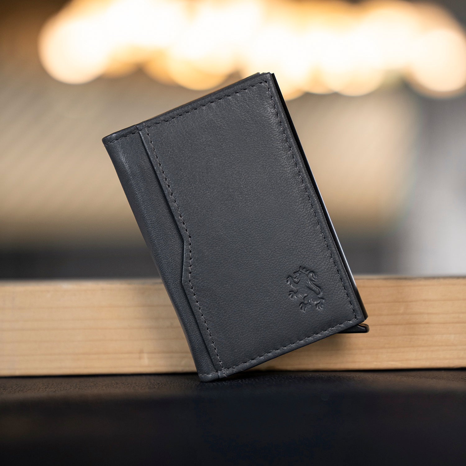 Pop Up Card Holder Slim Wallet for Men Women Redtape