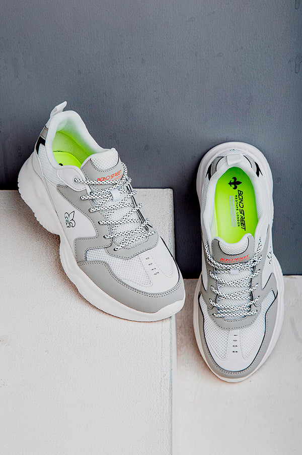 Men Off White Sneakers Redtape - Main Image