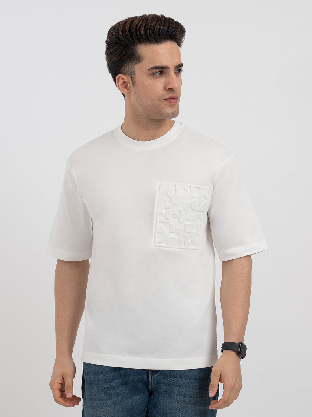 ライアンページ Red Tape White T-Shirt for Men – Redtape