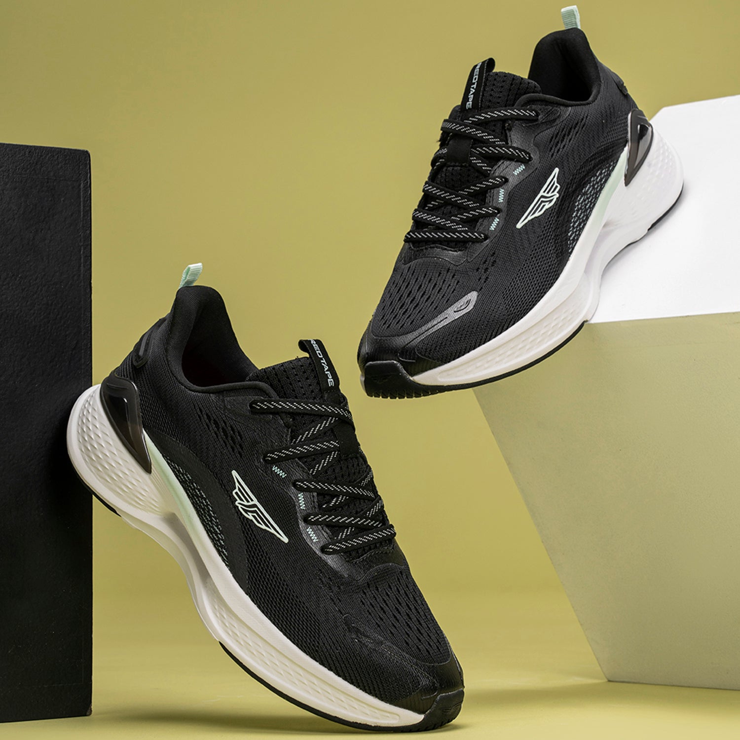 Running Shoes Popular Womens Sneakers 2021 Athleisure Shoes For