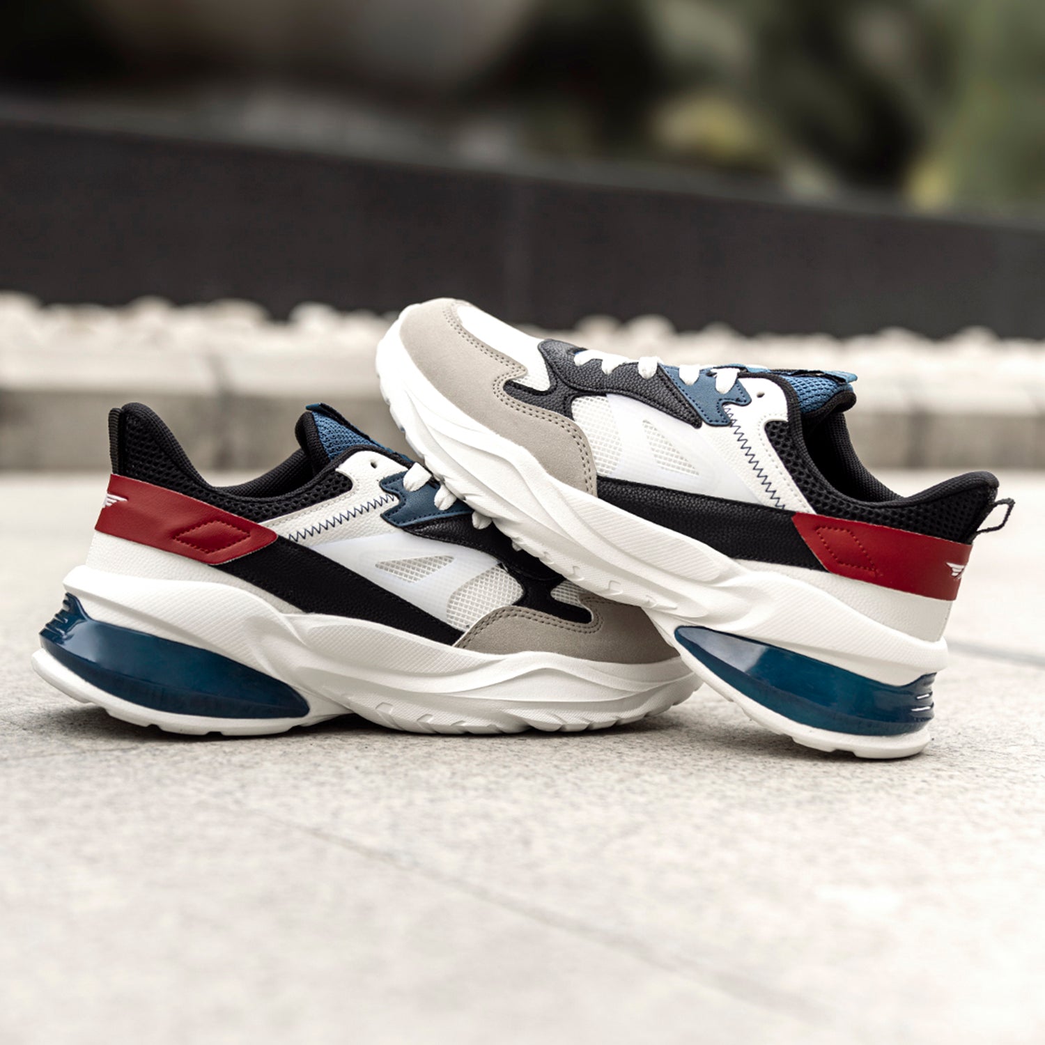 Styling Multi Colored Shoes Mens Shock Absorption Knitting