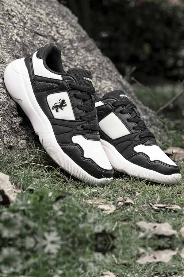 BLACK/WHITE
