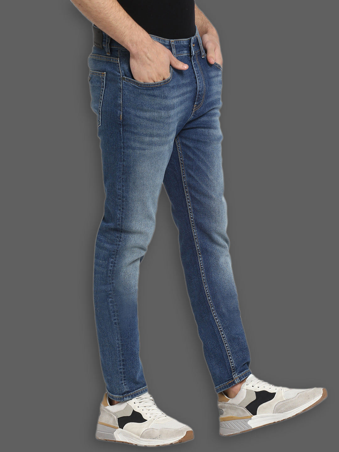 Medium Blue