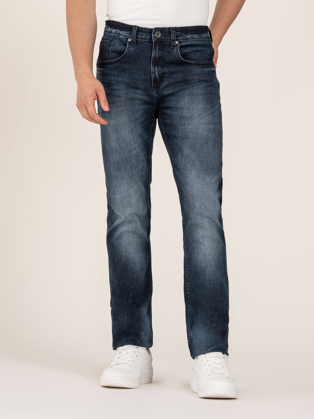 Men’s Straight Fit Jeans for Classic Everyday Style