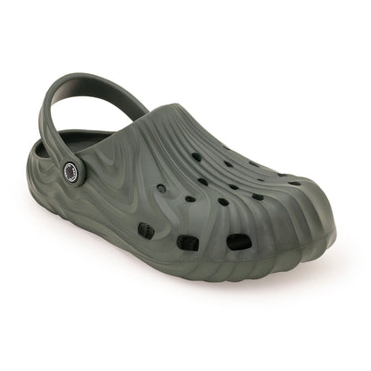 Clogs for Men for Casual Poolside Comfort