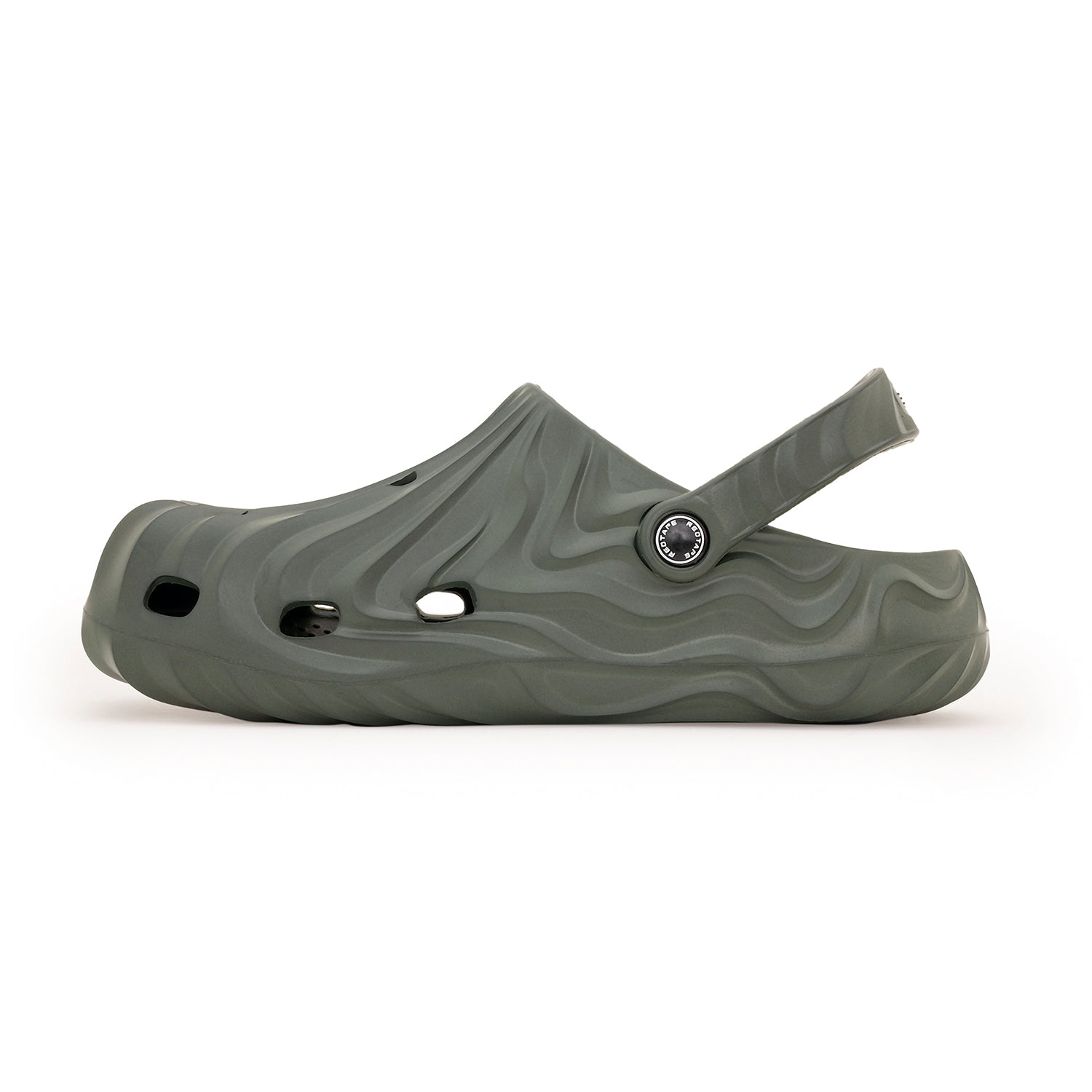Clogs for Men for Casual Poolside Comfort