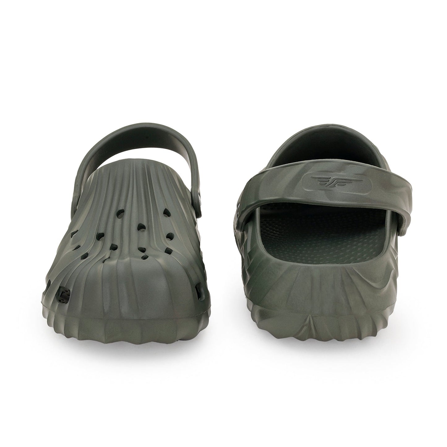 Clogs for Men for Casual Poolside Comfort