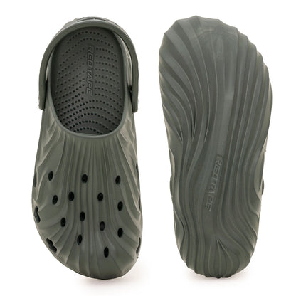 Clogs for Men for Casual Poolside Comfort