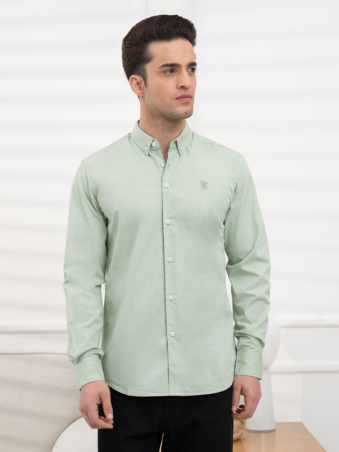 Mens Full Sleeve Poplin Solid Shirt