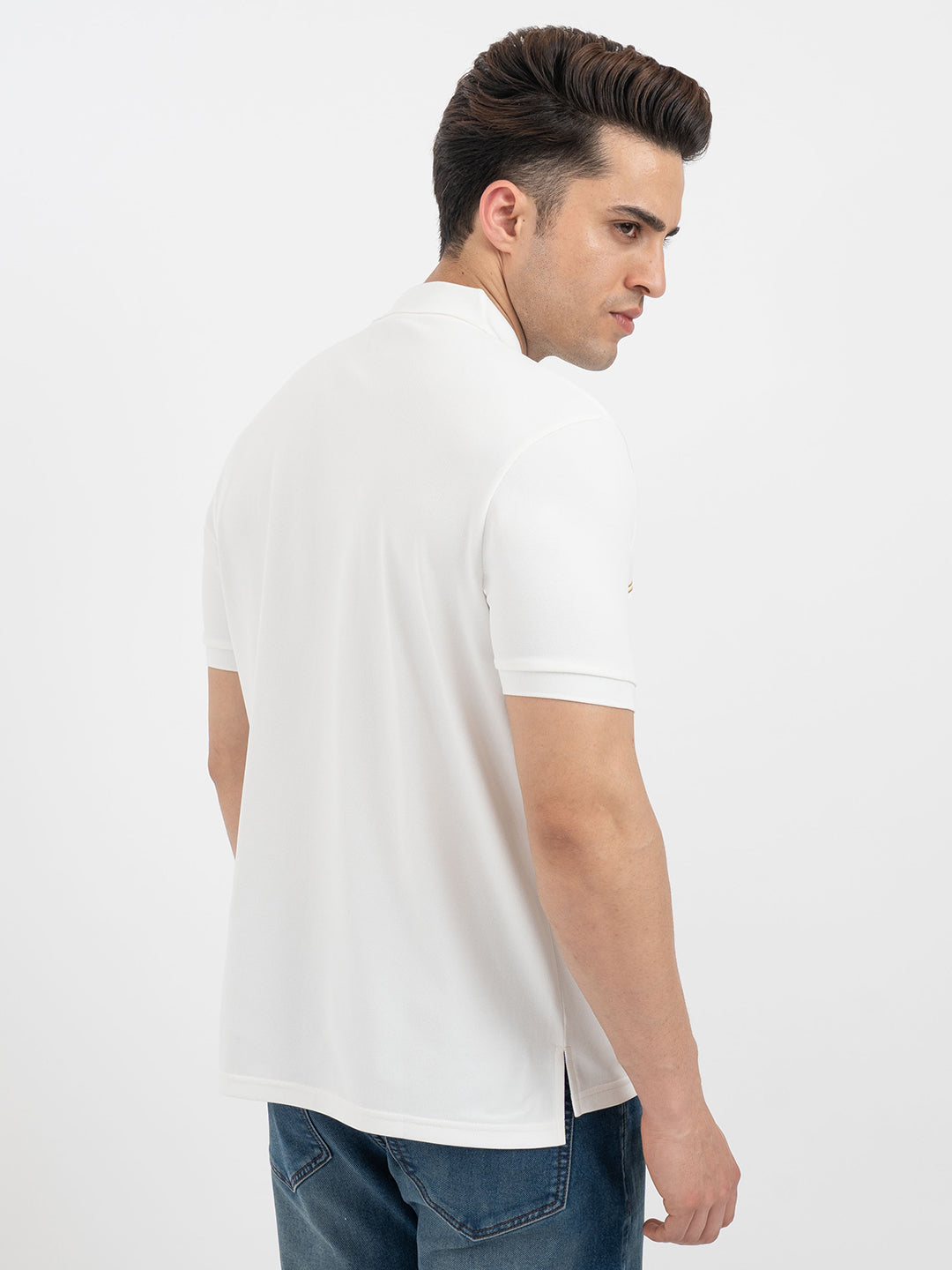 redcarpページ Red Tape White Polo T-Shirt for Men – Redtape