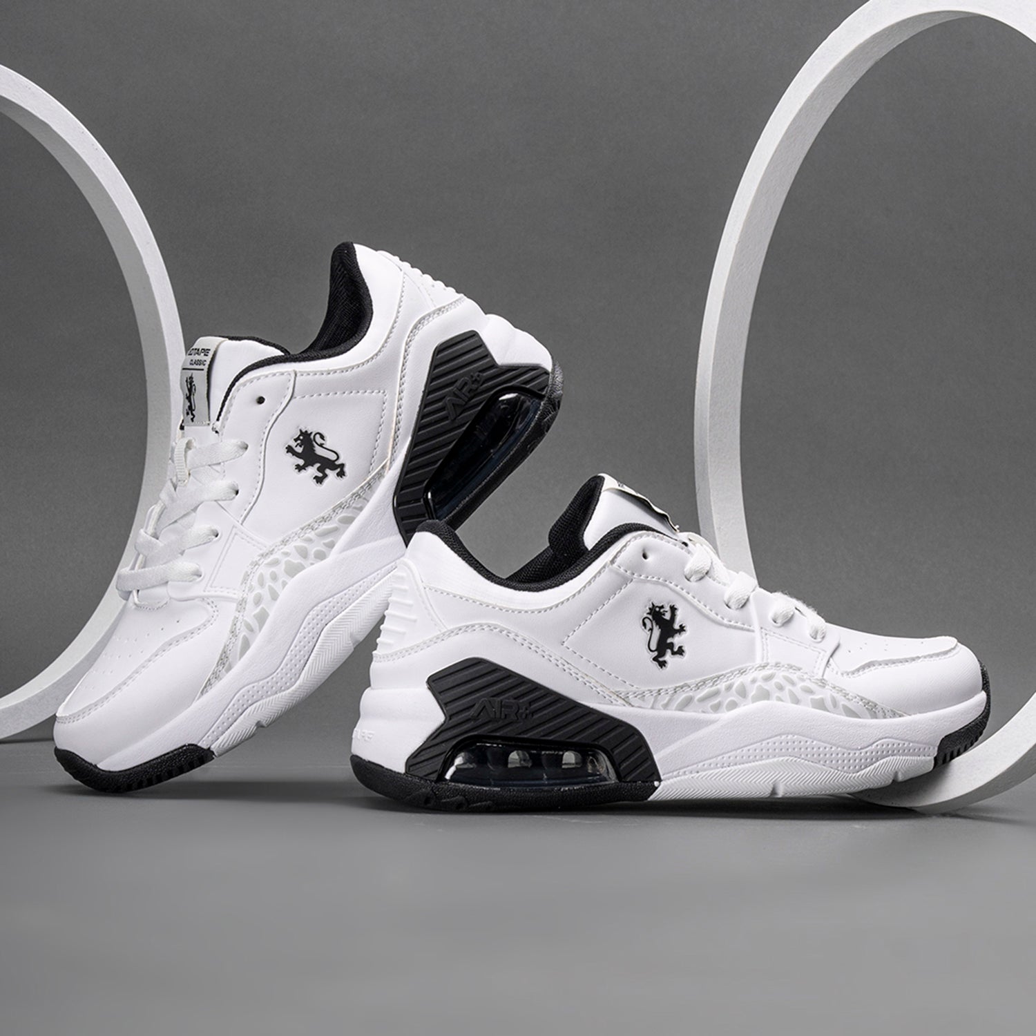 Black/White
