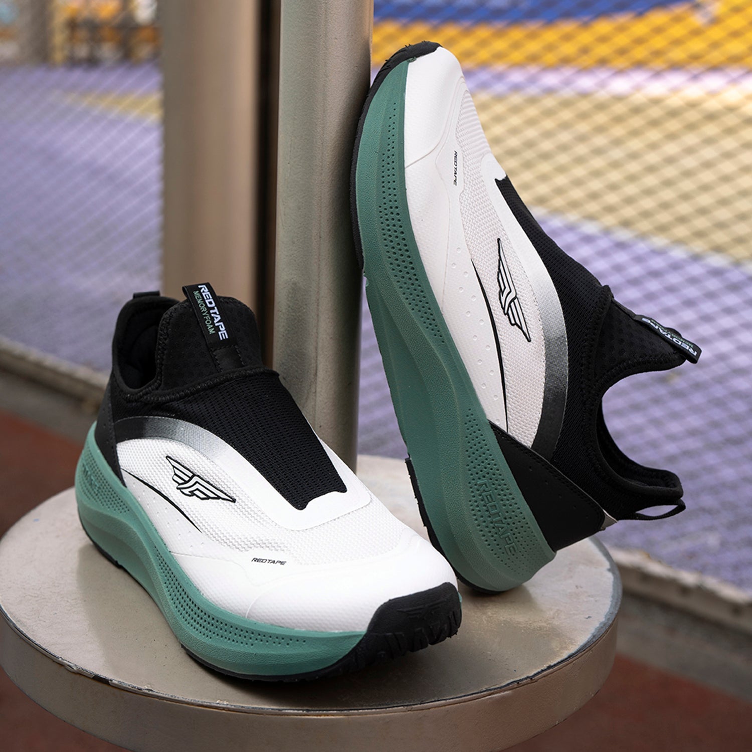 Men's Walking Shoes for Everyday Comfort and Ease