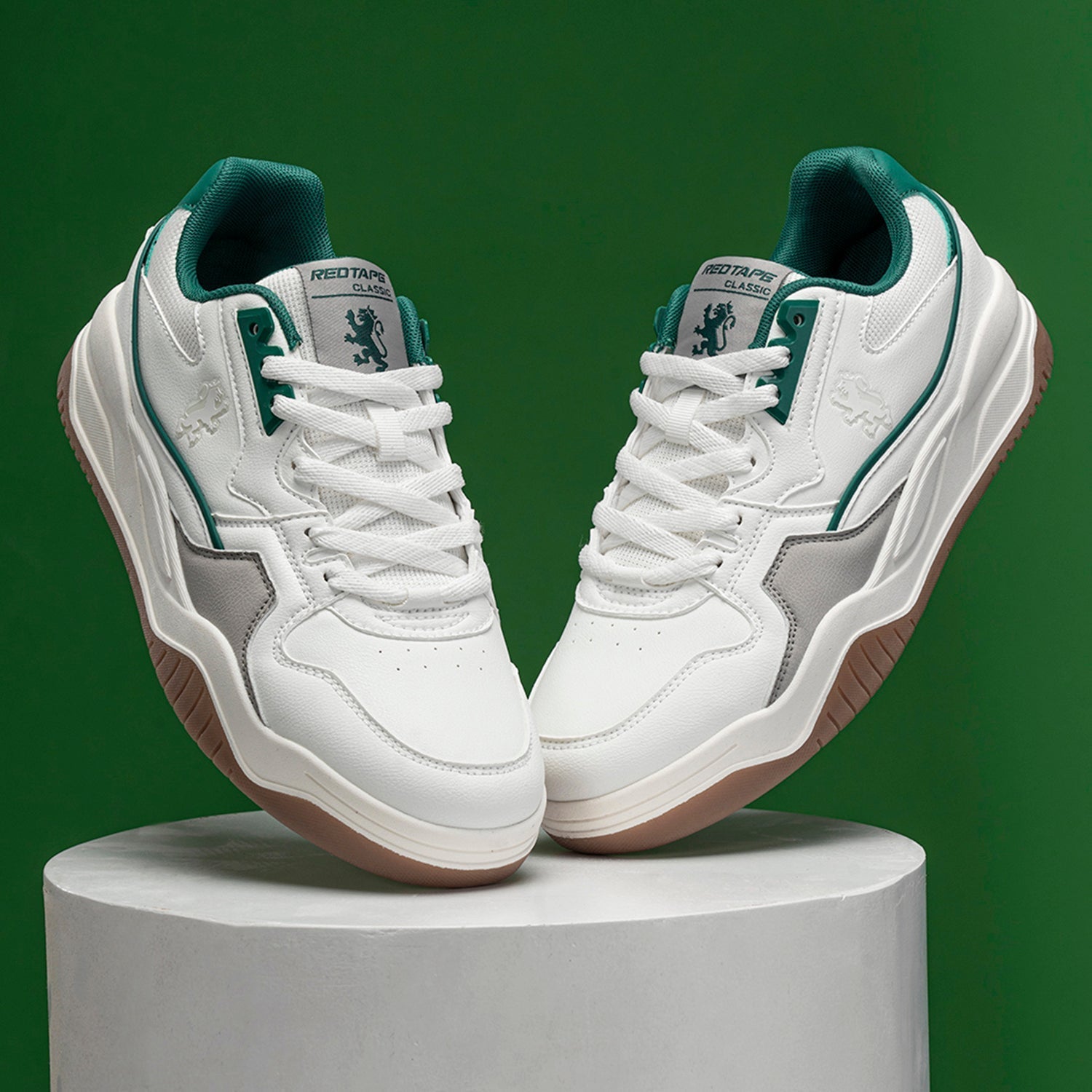 Off White/Green