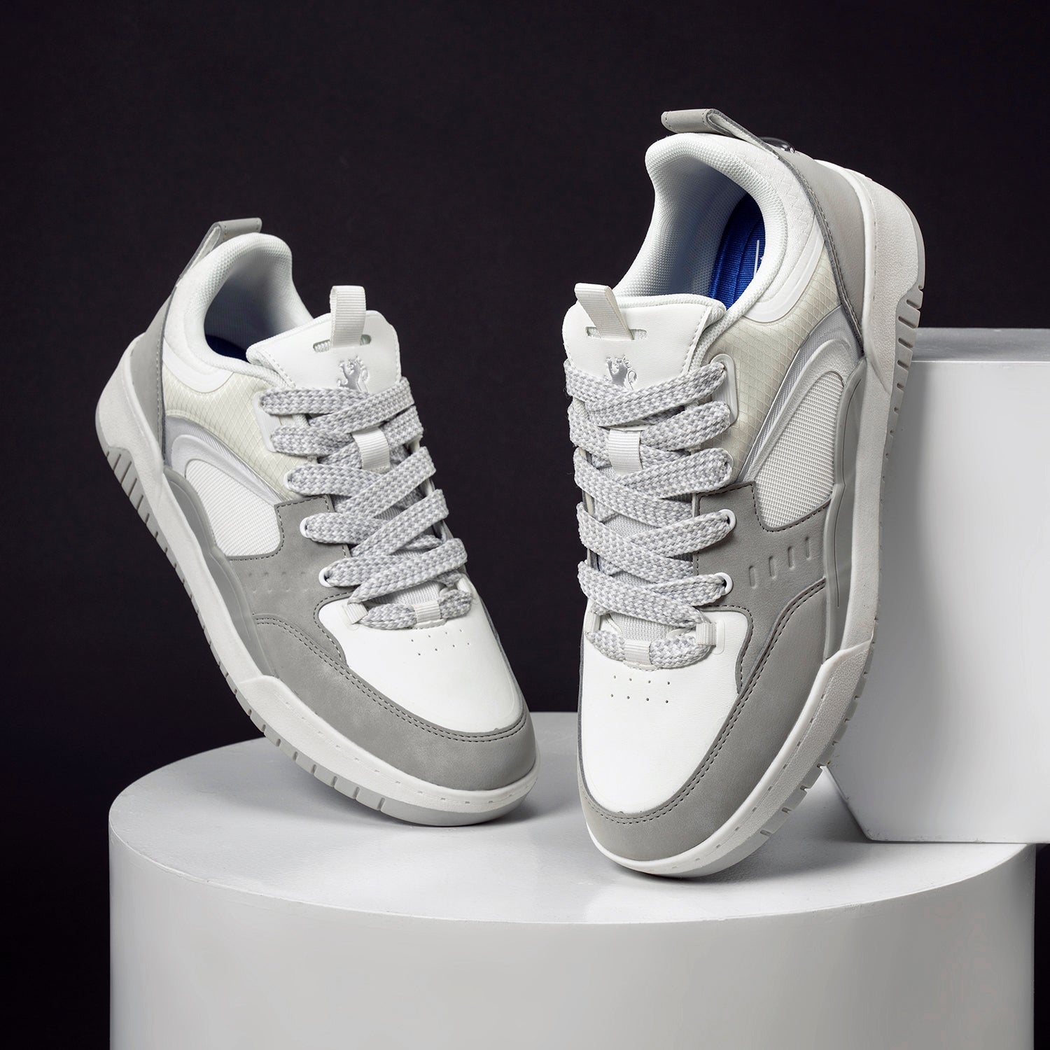 White/Grey
