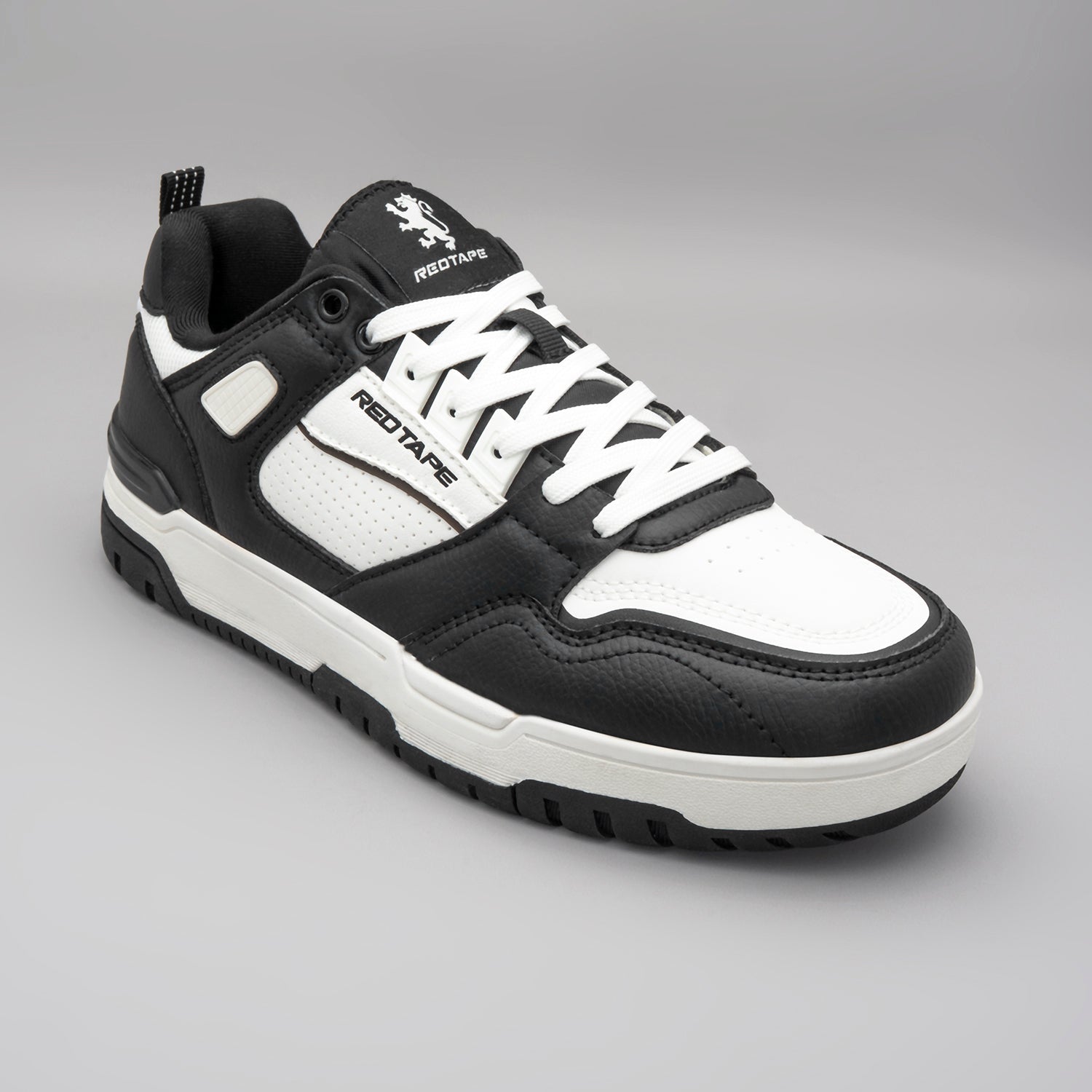 Black/White