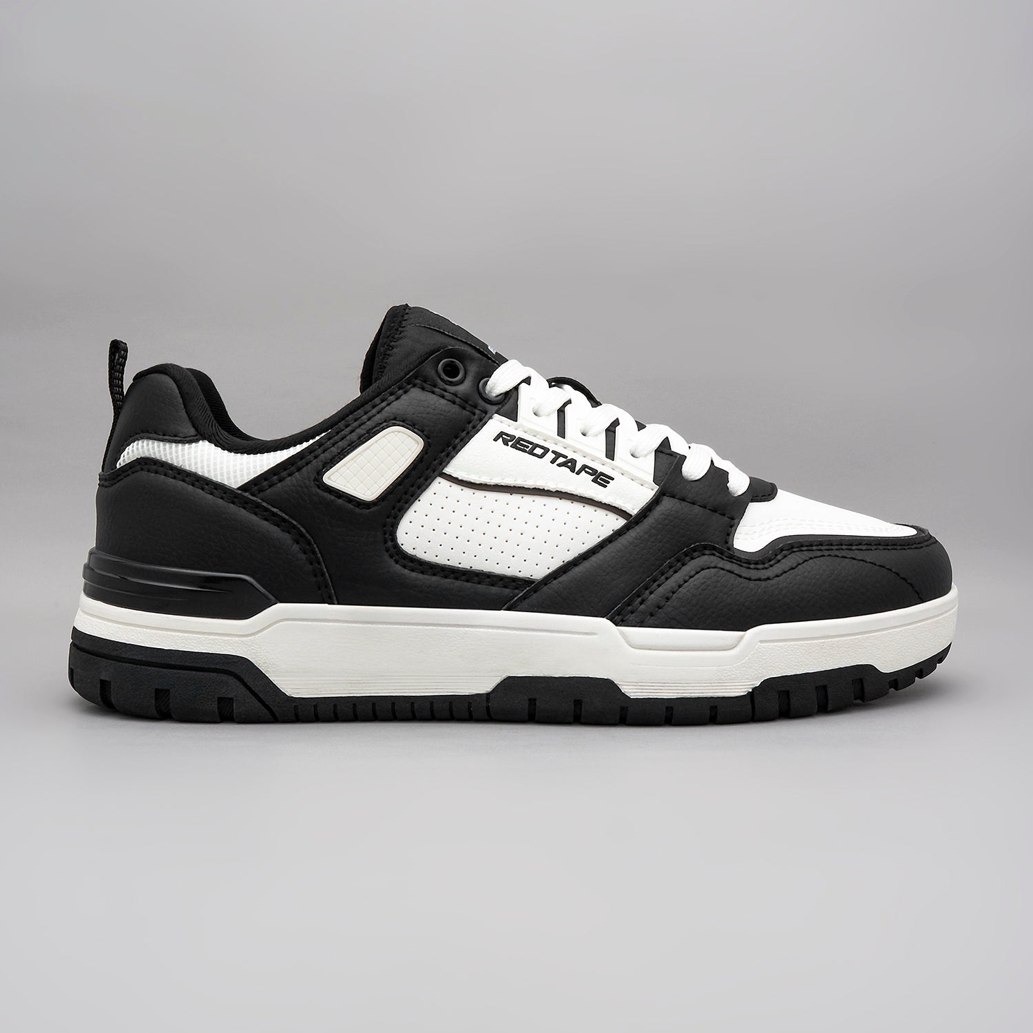 Black/White