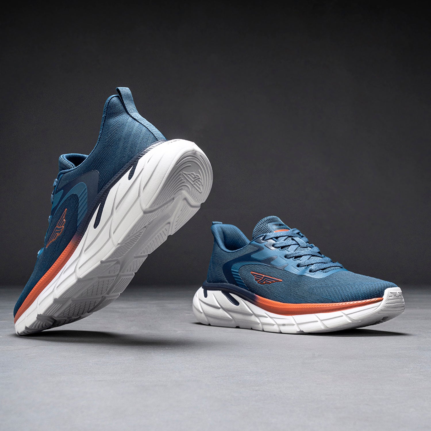 ボビーソックス / レット・イット・スイング Navy Sports Shoes for Men – Redtape
