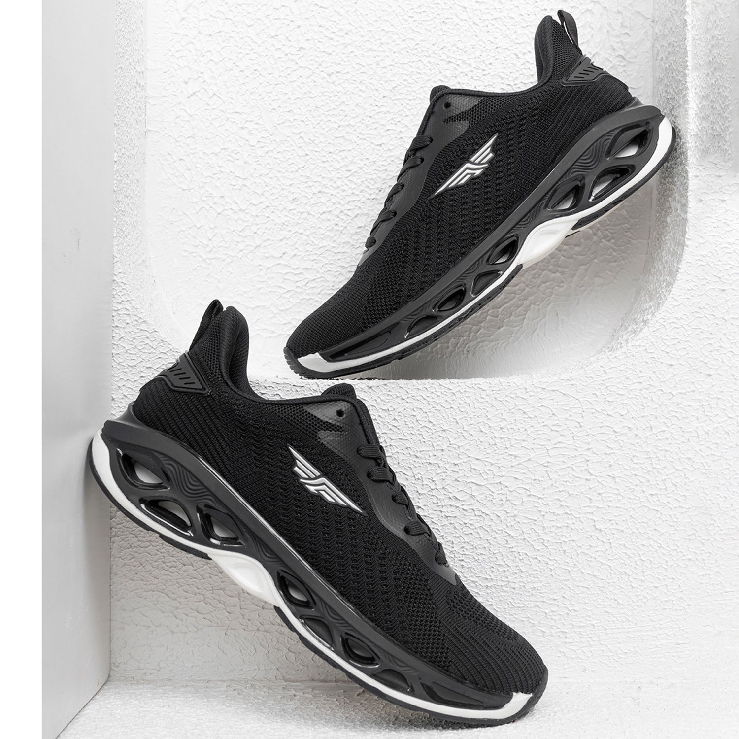 Black/White