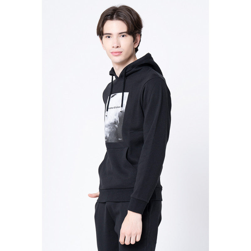 Red Tape Men's Black Graphic Print Hoodie