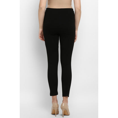 Women Black Jegging