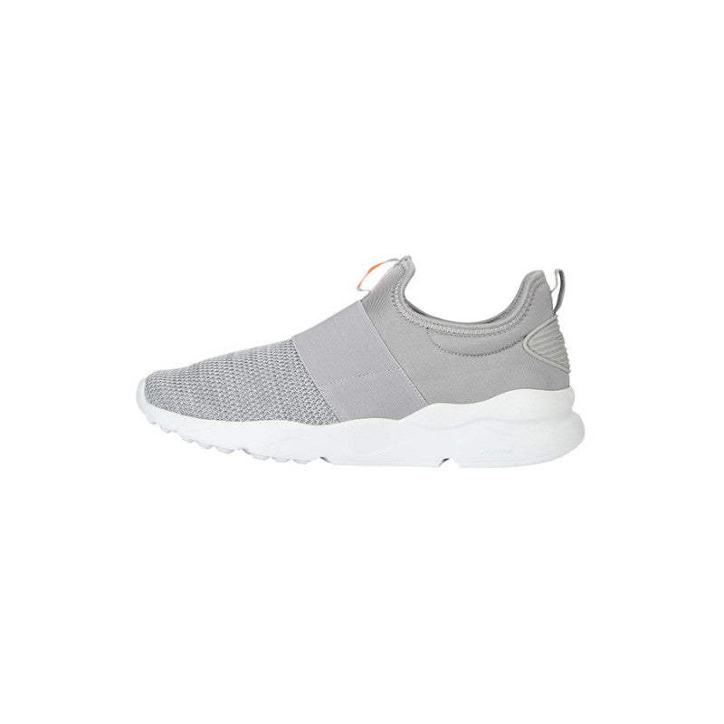 Men Light Grey Walking Shoes