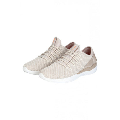 RedTape Men Beige Walking Shoes