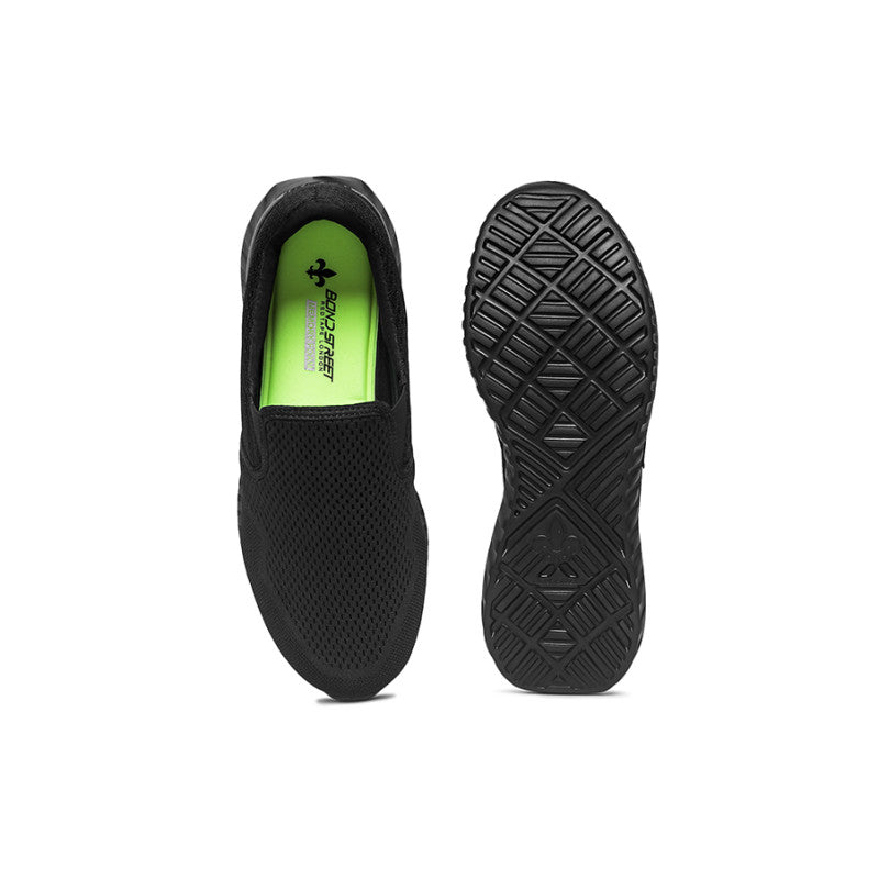 Bond Street by RedTape Men Black Walking Shoes