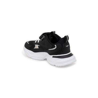 RedTape Unisex Kids Black Sports Shoes